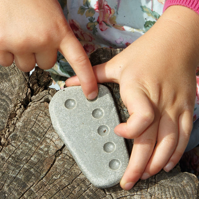 TACTILE COUNTING STONES SET OF 20